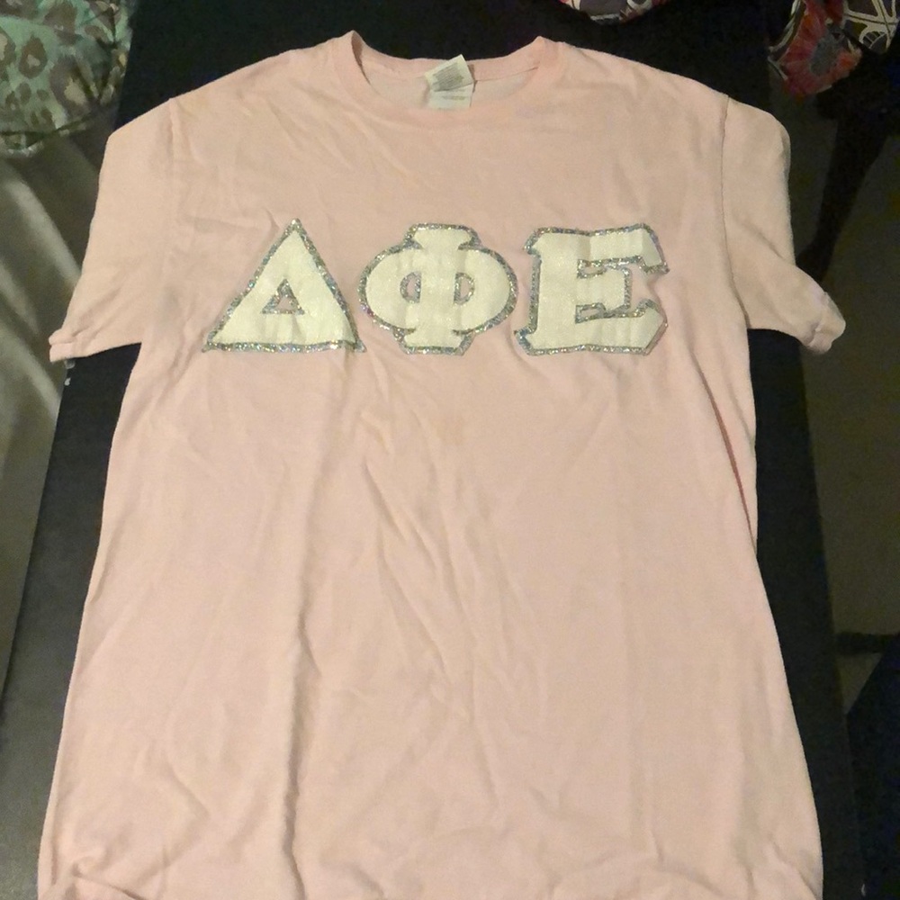Delta phi epsilon, sequin letters